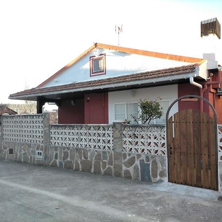 Вилла La Casita De Lola Сотильо-де-ла-Адрада Экстерьер фото