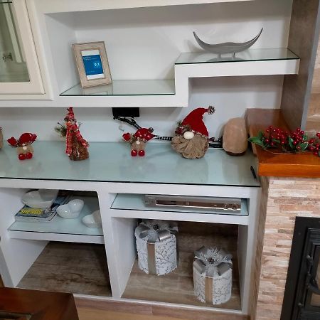 Вилла La Casita De Lola Сотильо-де-ла-Адрада Экстерьер фото